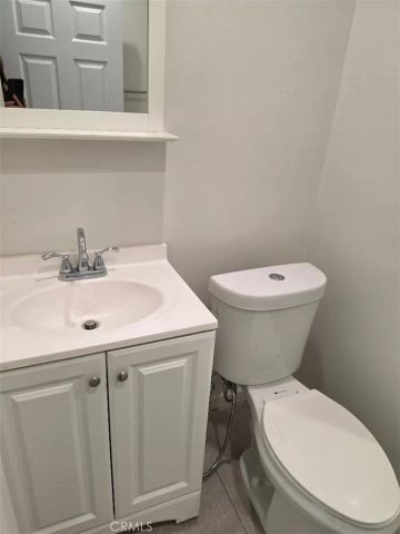 8371 Capistrano Avenue, West Hills, CA 91304