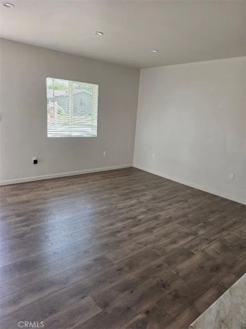8371 Capistrano Avenue, West Hills, CA 91304