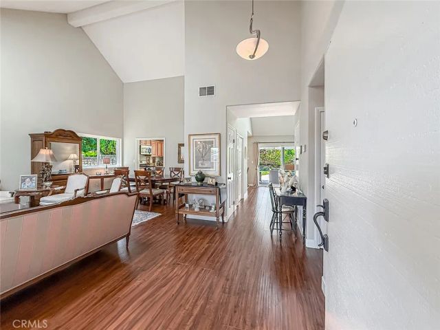 8371 Capistrano Avenue, West Hills, CA 91304