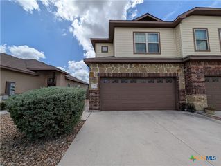 310 Creekside Curve, New Braunfels, TX 78130