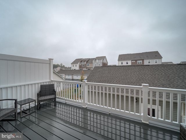 11426 SAINT LUKE DR, White Plains, MD 20695