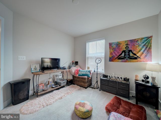 11426 SAINT LUKE DR, White Plains, MD 20695