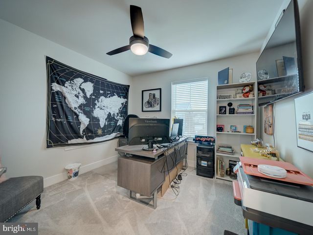 11426 SAINT LUKE DR, White Plains, MD 20695