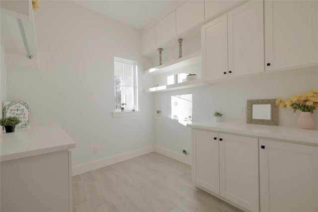 29900 Equestrian Drive, Waller, TX 77484