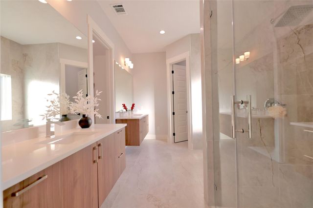 29900 Equestrian Drive, Waller, TX 77484