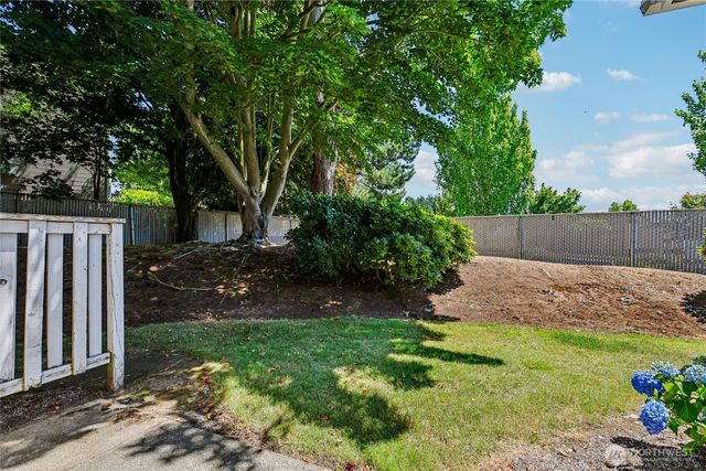 25446 106th Avenue SE #A1, Kent, WA 98030