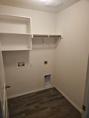 8944 Devonshire Drive, Fort Worth, TX 76131