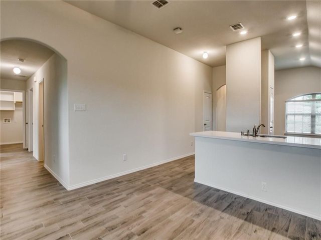 8944 Devonshire Drive, Fort Worth, TX 76131