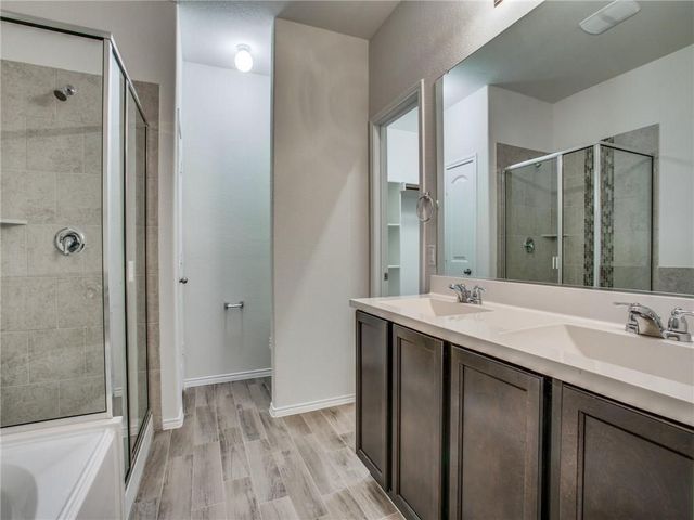 8944 Devonshire Drive, Fort Worth, TX 76131