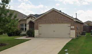 8944 Devonshire Drive, Fort Worth, TX 76131