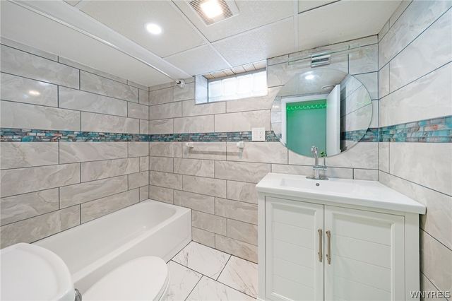 171 Tudor Road, Cheektowaga, NY 14215