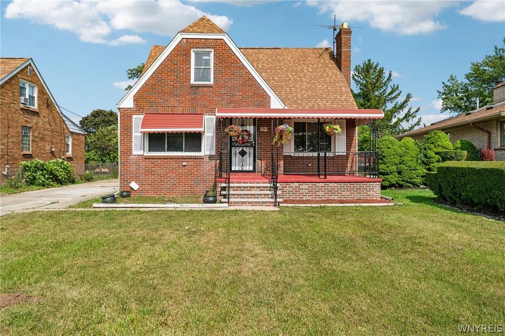 171 Tudor Road, Cheektowaga, NY 14215