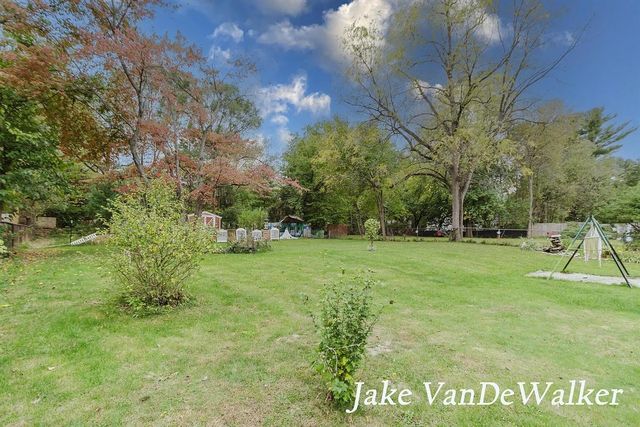 1806 Pleasant Drive, Portage, MI 49002