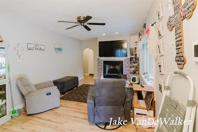 1806 Pleasant Drive, Portage, MI 49002