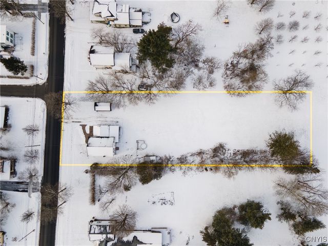 40 West Main Street, Hamilton, NY 13332