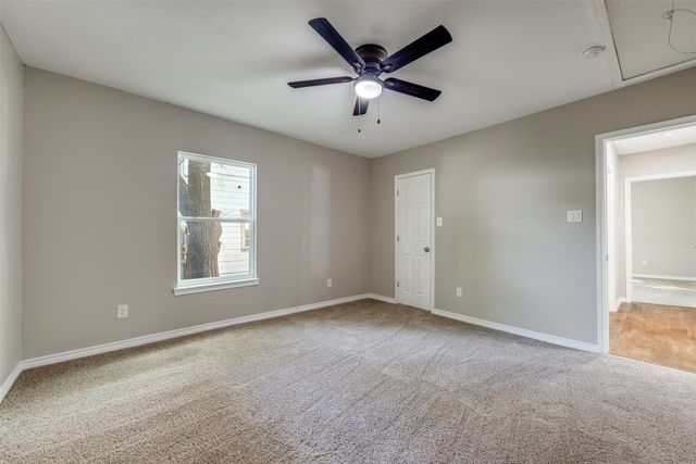 609 W Owings Street, Denison, TX 75020