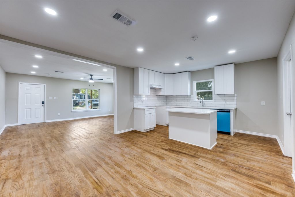 609 W Owings Street, Denison, TX 75020