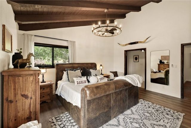 11560 Darling, Agua Dulce, CA 91390
