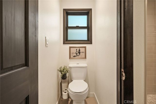 11560 Darling, Agua Dulce, CA 91390