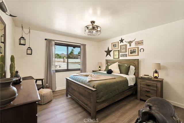 11560 Darling, Agua Dulce, CA 91390