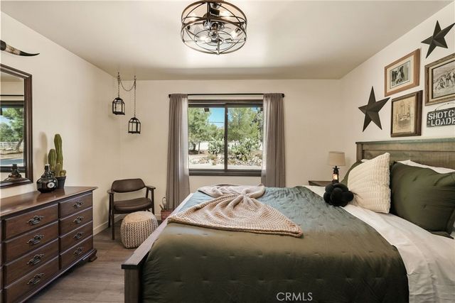 11560 Darling, Agua Dulce, CA 91390