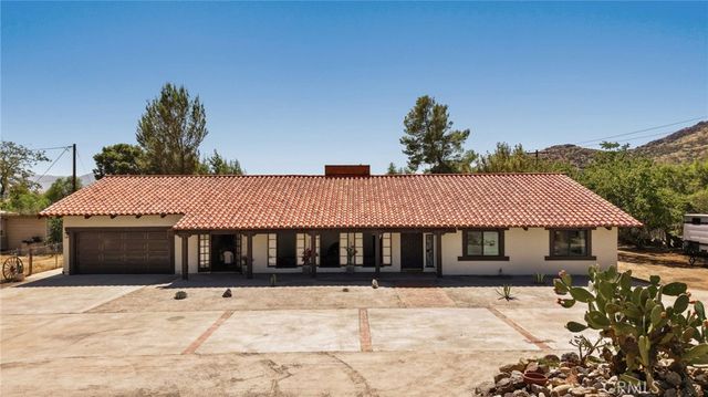 11560 Darling, Agua Dulce, CA 91390