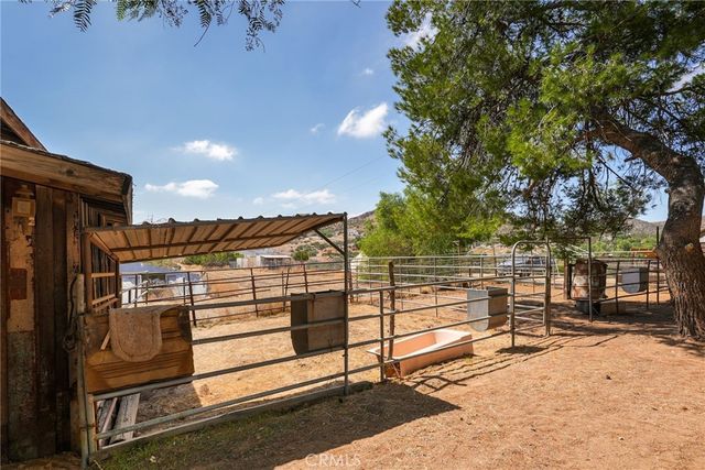 11560 Darling, Agua Dulce, CA 91390