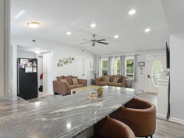 2571 Camden Road, Holly Hill, SC 29059
