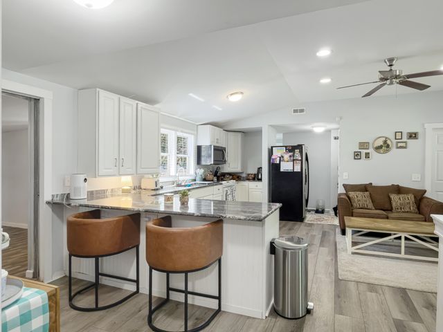 2571 Camden Road, Holly Hill, SC 29059