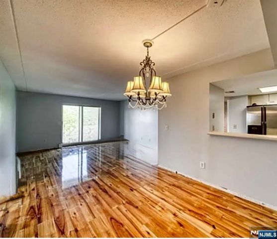 38 Moonachie Road 315, Hackensack, NJ 07601