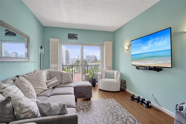 400 N Riverside Dr 514, Pompano Beach, FL 33062