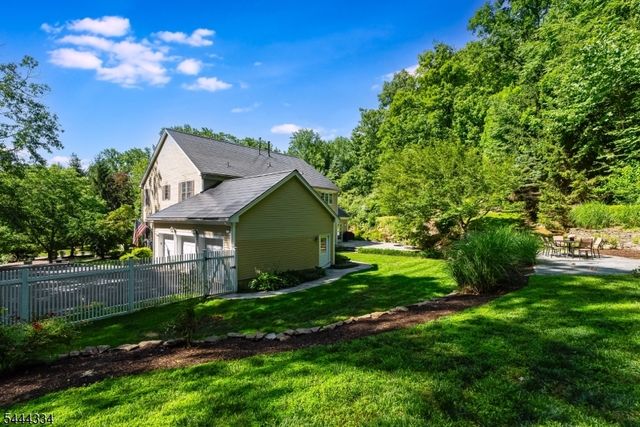 3 Connet Ln, Mendham Twp., NJ 07945