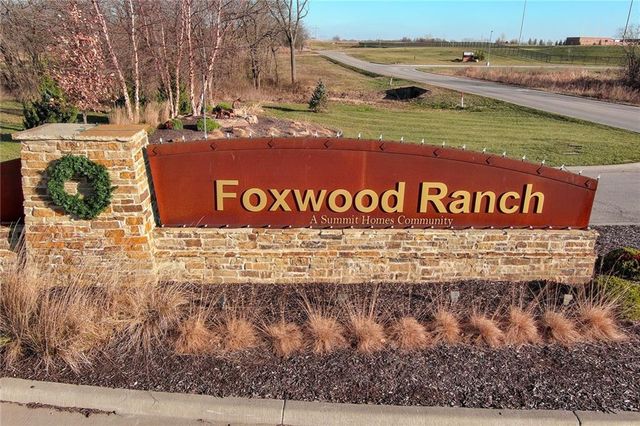 19013 W 188th Terrace, Spring Hill, KS 66083