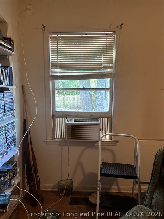 109 W Chestnut Street, Maxton, NC 28364 — photo 16