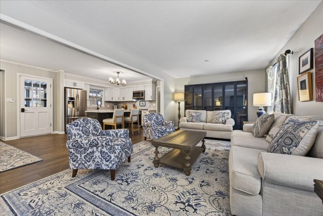 432 Rivermont Dr, Clarksville, TN 37043