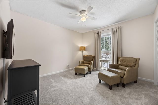 432 Rivermont Dr, Clarksville, TN 37043