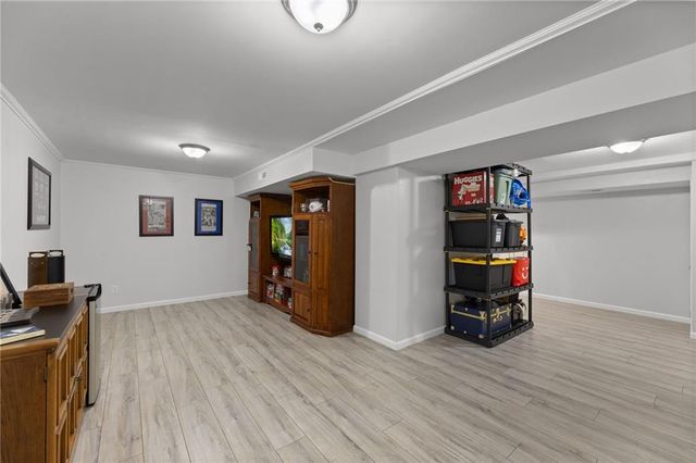 18844 W 160th Terrace, Olathe, KS 66062