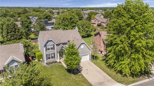 18844 W 160th Terrace, Olathe, KS 66062
