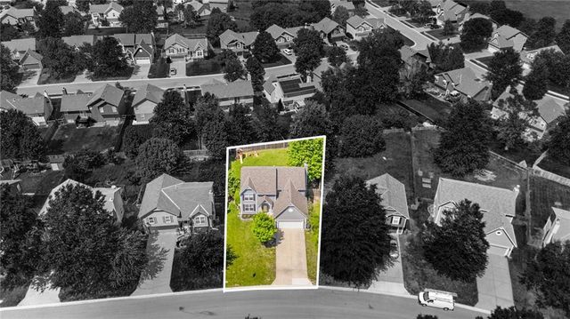 18844 W 160th Terrace, Olathe, KS 66062