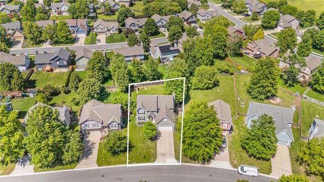 18844 W 160th Terrace, Olathe, KS 66062