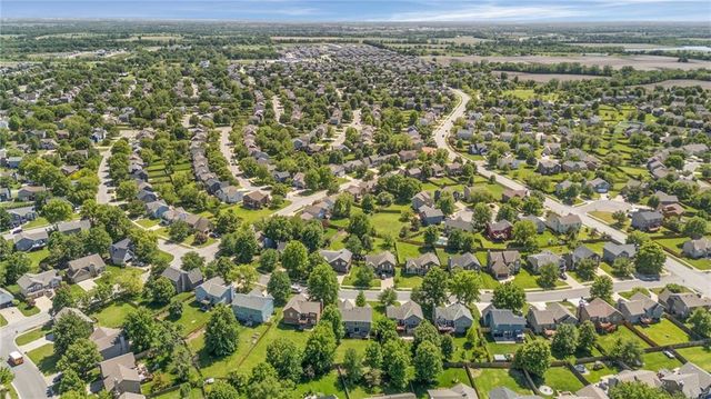 18844 W 160th Terrace, Olathe, KS 66062
