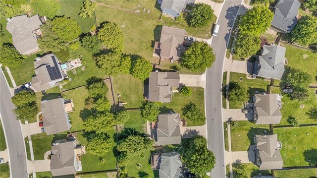 18844 W 160th Terrace, Olathe, KS 66062