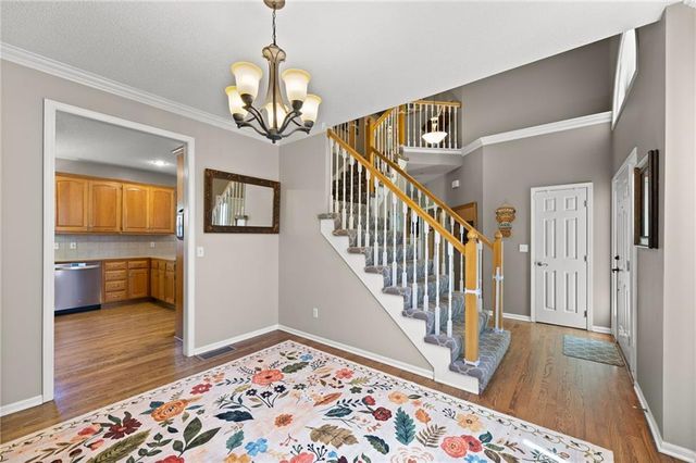 18844 W 160th Terrace, Olathe, KS 66062