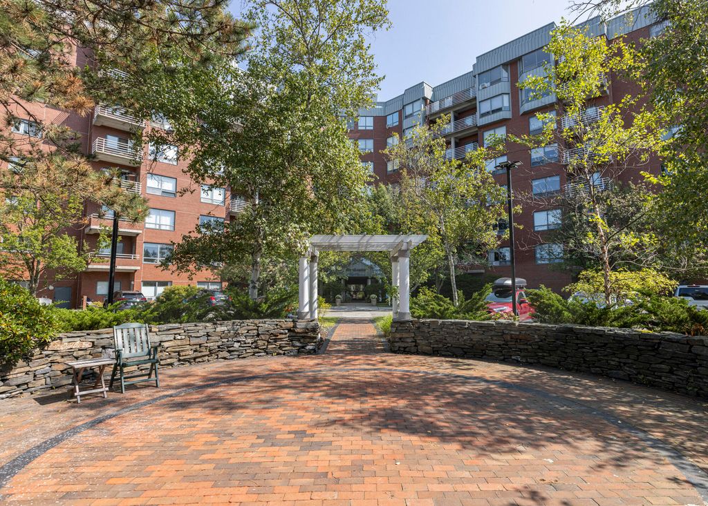 148 Breakwater Drive 818, South Portland, ME 04106 — photo 4
