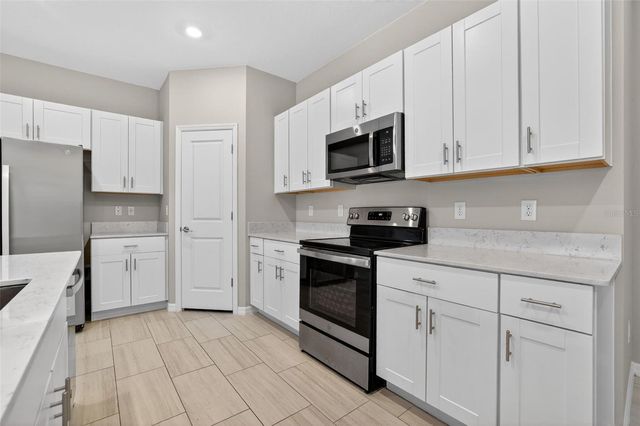 13187 PALMERSTON ROAD, Riverview, FL 33579