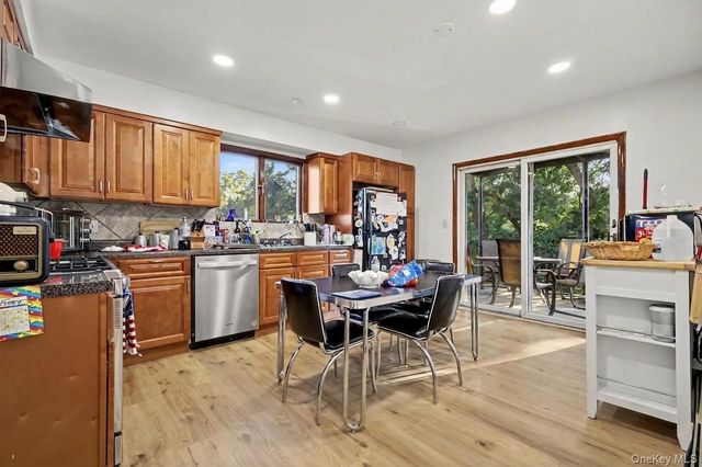 17 aka 13 Smart Avenue, Yonkers, NY 10704