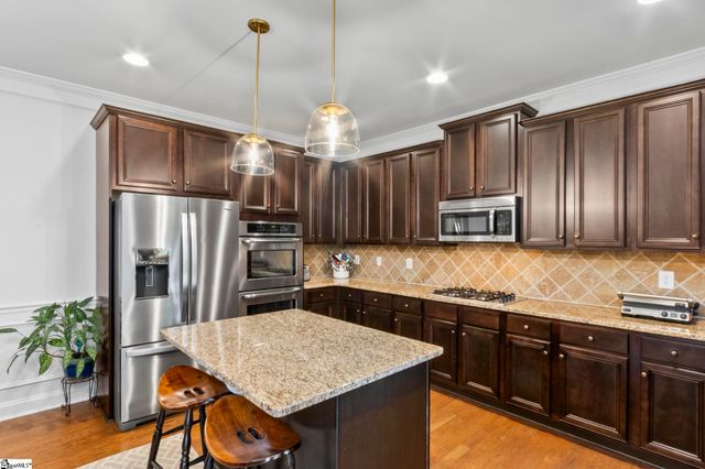 1 Knob Creek Court, Easley, SC 29642