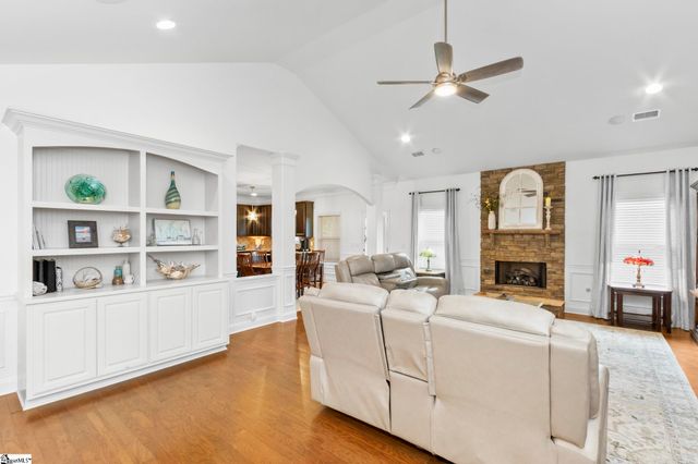 1 Knob Creek Court, Easley, SC 29642