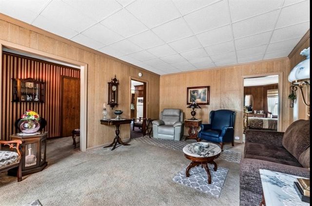 334 E State Street, Sharon, PA 16146