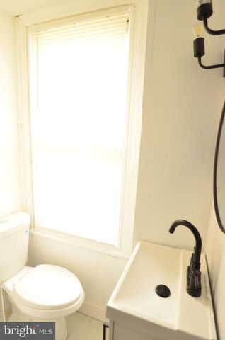 7246 GRAYS AVE, Philadelphia, PA 19142